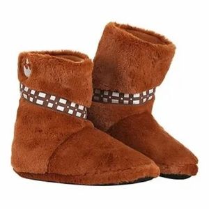 Star Wars Chewbacca Wookie Mukluk Slipper Boots